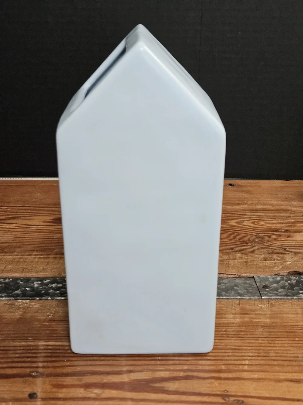 Rae Dunn Light Blue Ceramic 'HOME' For Bag Storage
